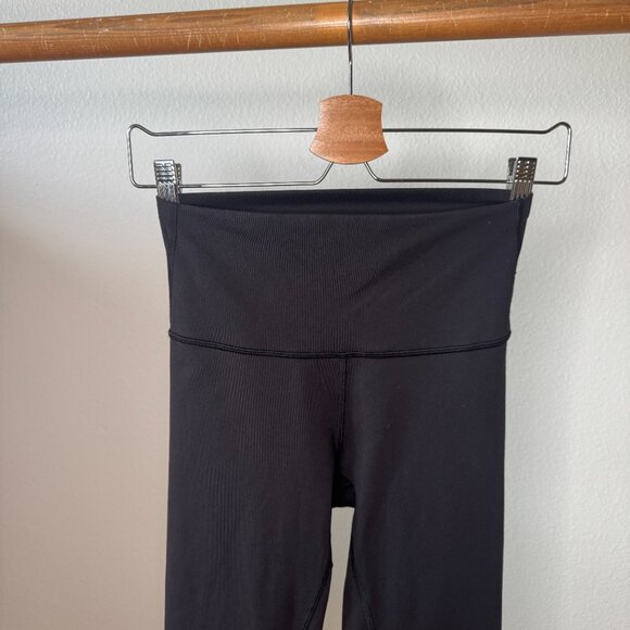 Lululemon Align™ High-Rise Pant 28" • Black • Women’s Size 4 • Thicker Classic F - Picture 6 of 9